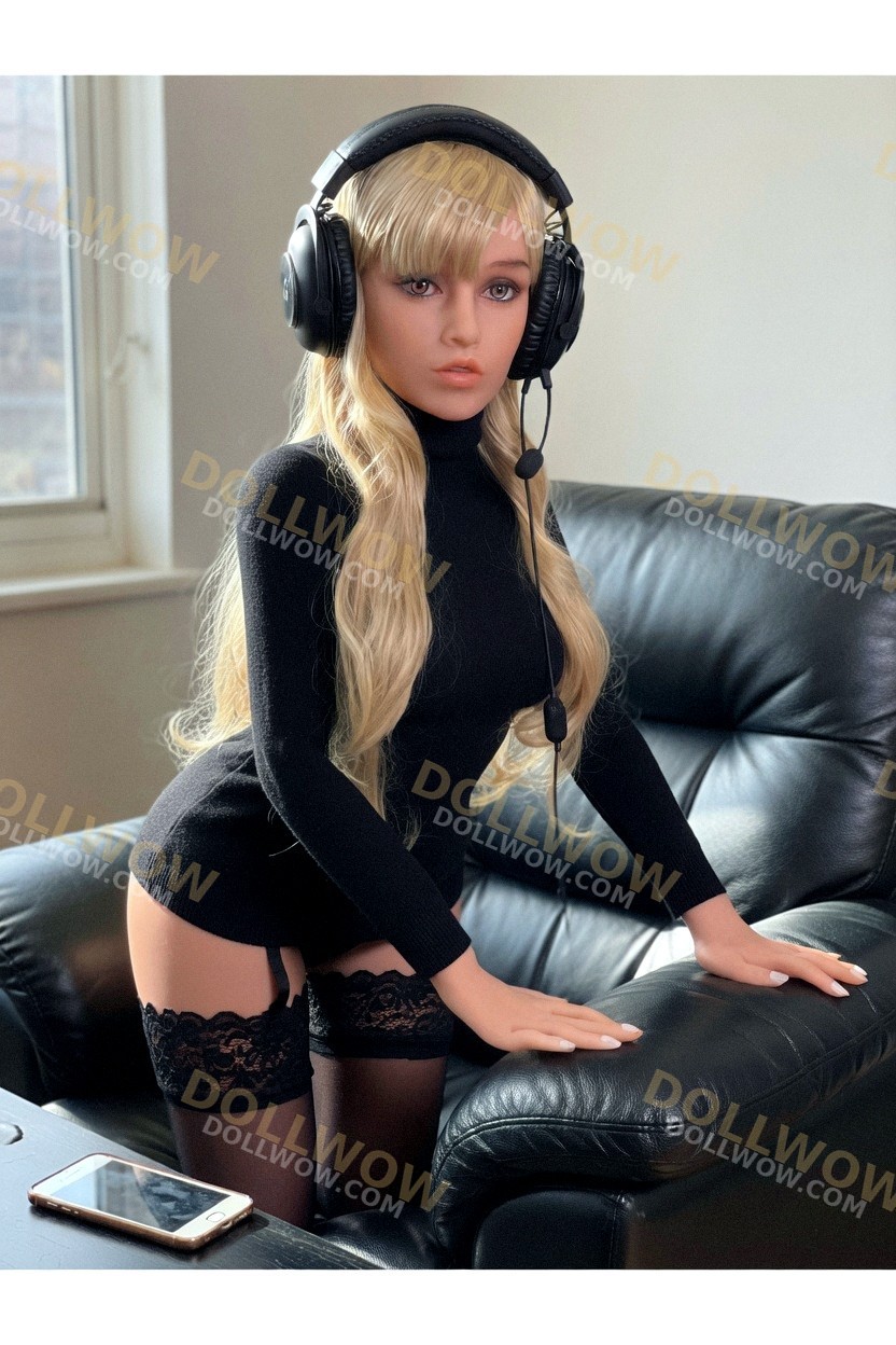 Watermarked customer photo submitted with Justin G.'s DollWow review