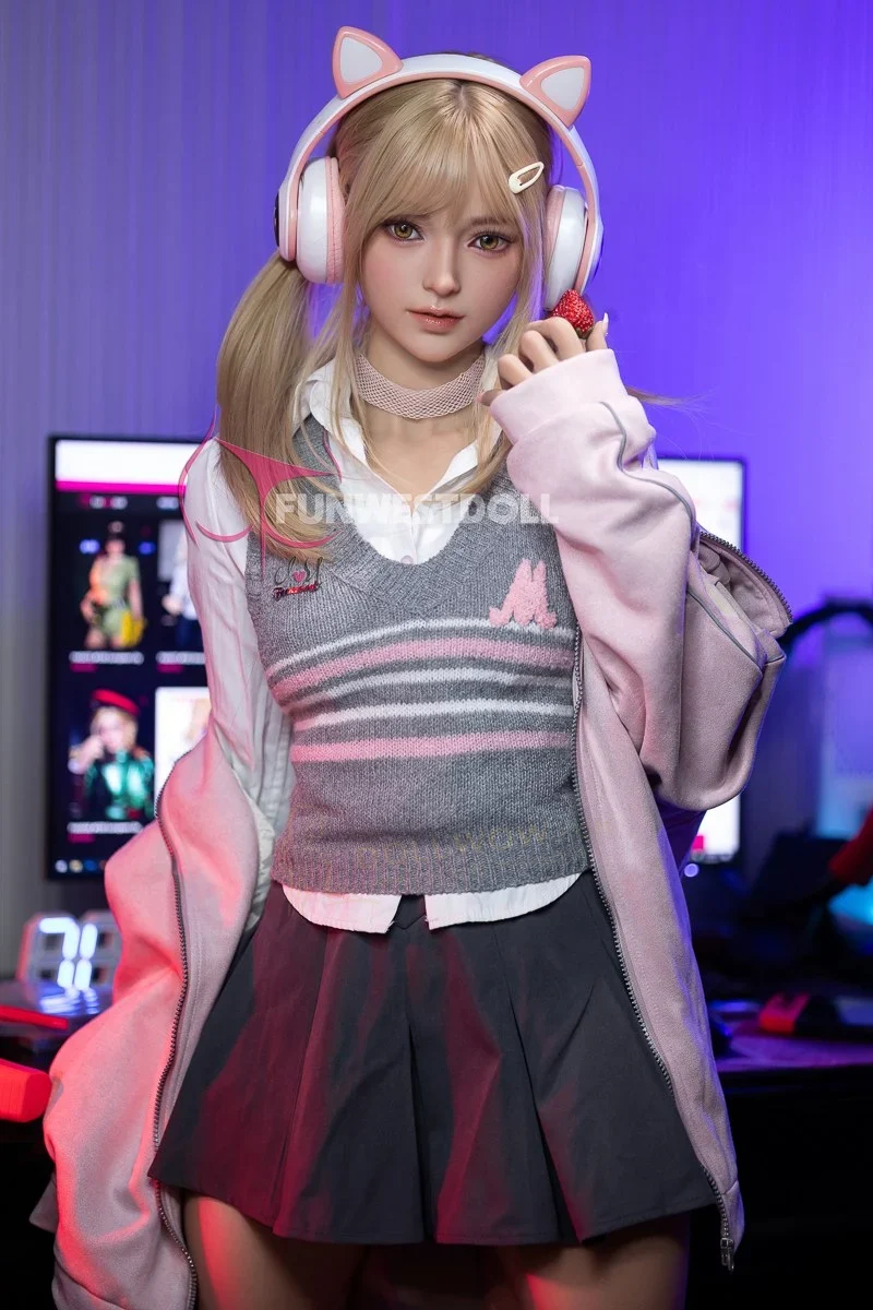 FunWest Alice 159cm A-Cup TPE — image 2 of 12