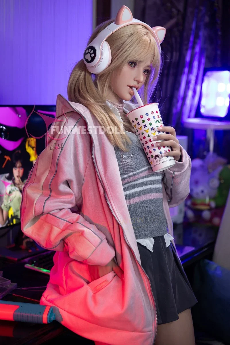 FunWest Alice 159cm A-Cup TPE — image 9 of 12