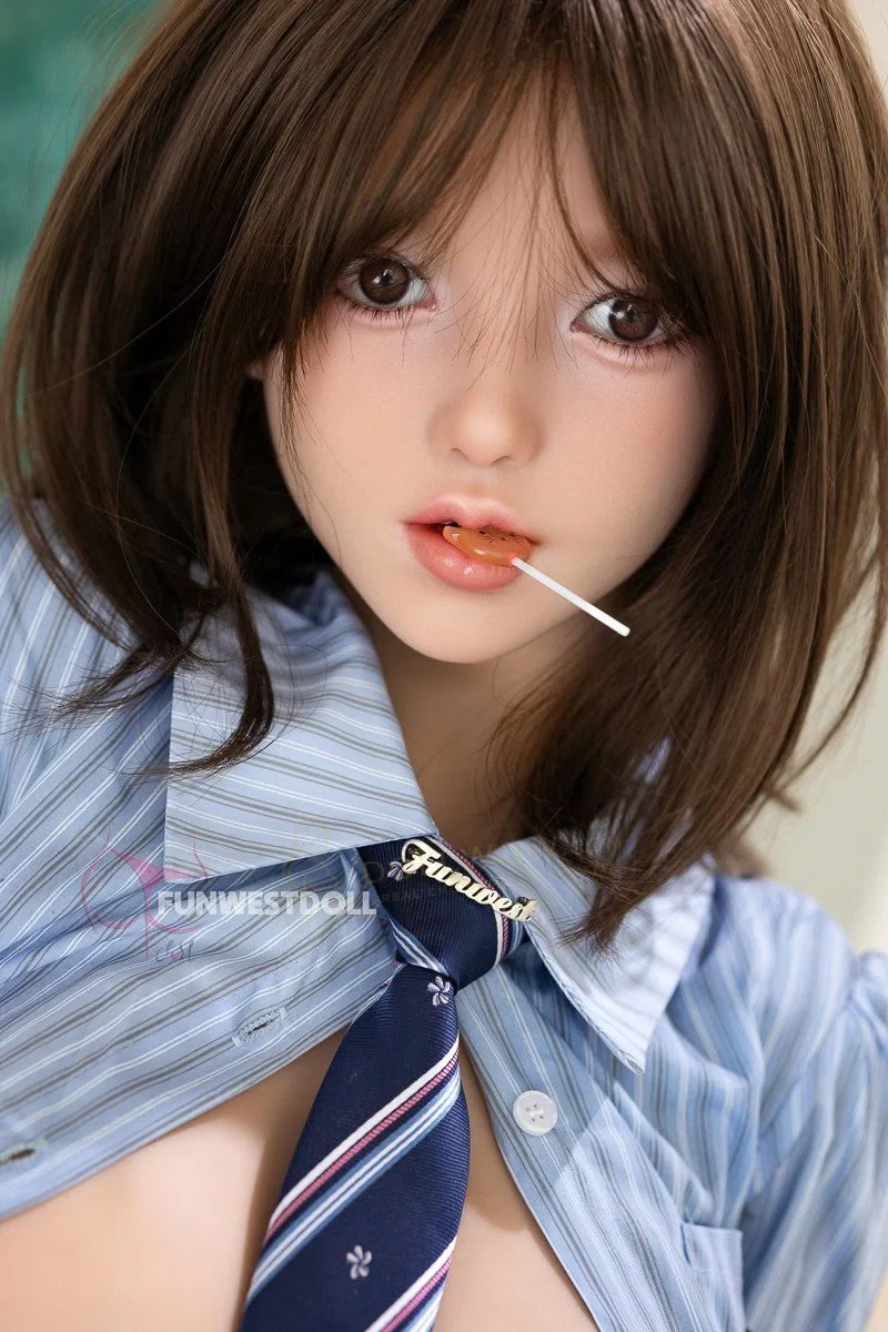 FunWest Nika 155cm F-Cup TPE — image 2 of 12